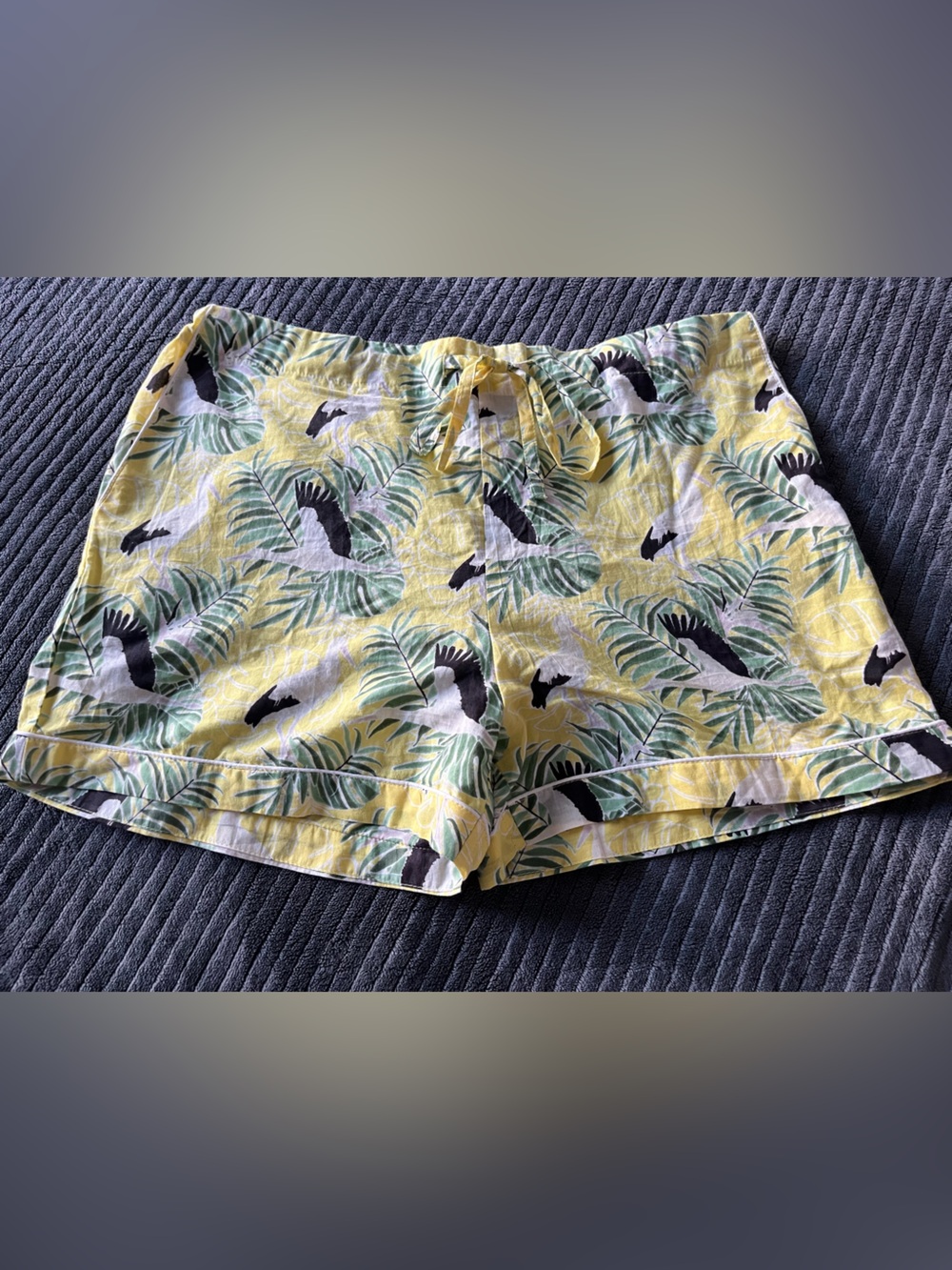 Yellow Tropical Bird Print Shorts | Size M